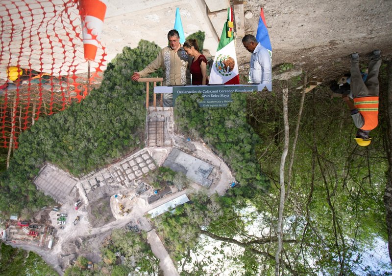 Kollage der Präsidentin Mexikos (Sheinbaum), des Präsidenten Guatemalas (Arévalo)) und Bilder von Bauzaun, Gerodetem Regenwalt und eines Bauarbeiters