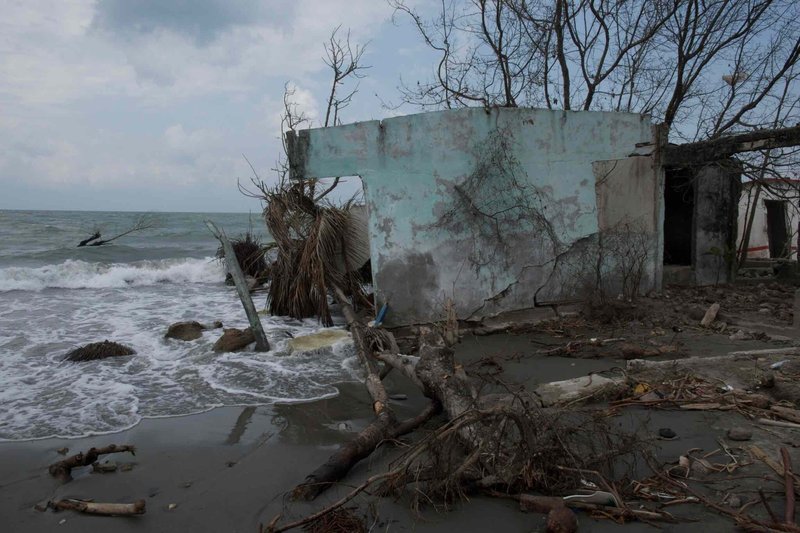 In El Bosque, Tabasco, hat der steigende Meeresspiegel mehrere Familien obdachlos gemacht. Foto: Isabel Mateos.