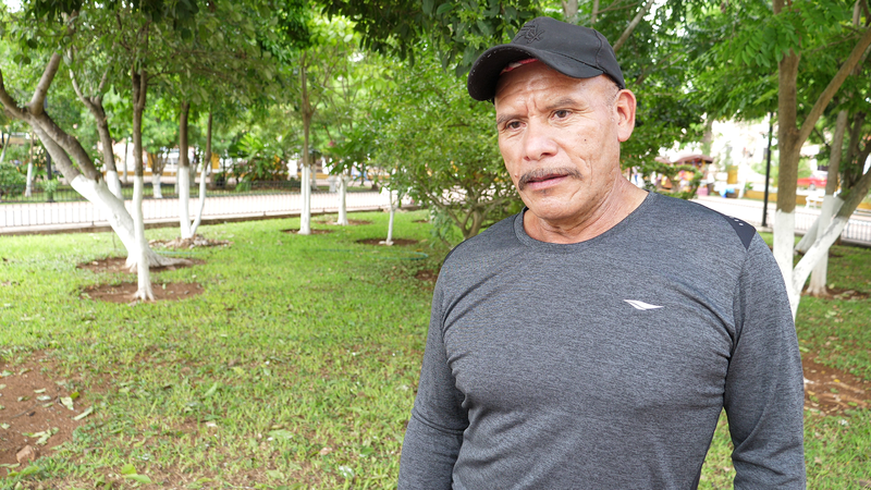 Bild von Cristoforo Juárez González in einem Stadtpark